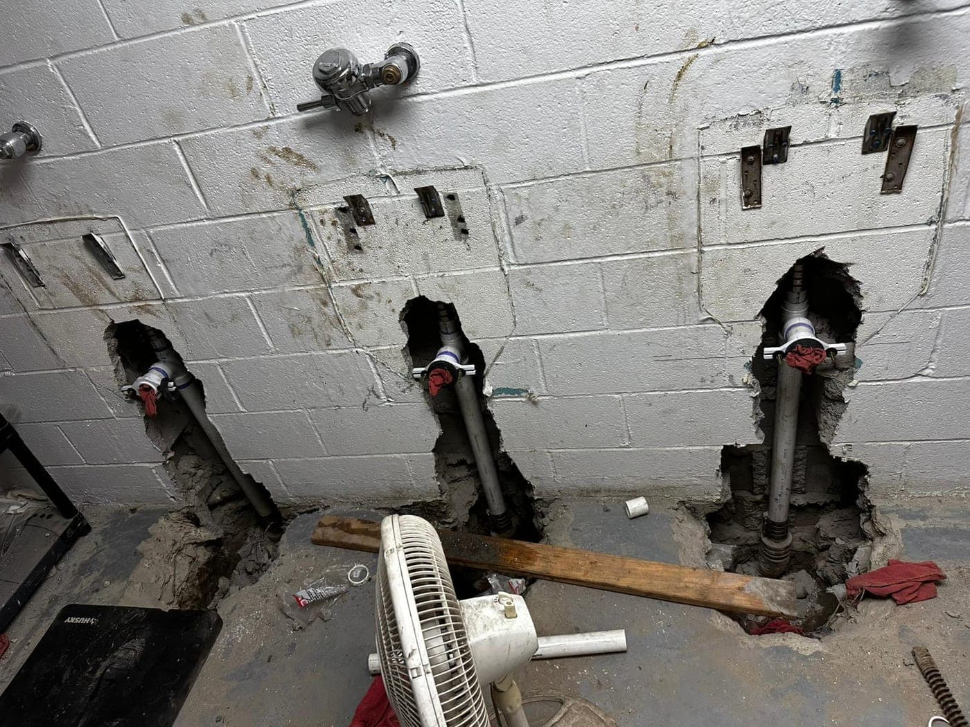 Newly installed furnace and water heater in a North Jersey basement